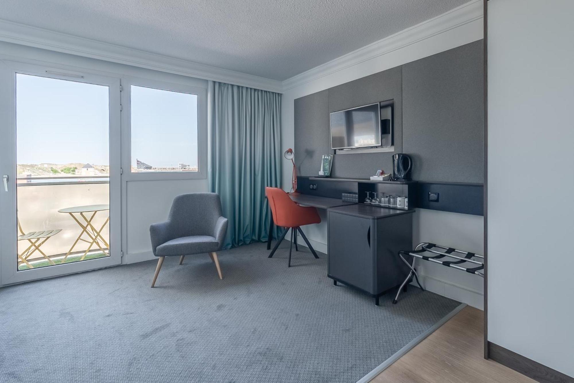 Premium Queen Room Harbour View,1769483768:JPEG